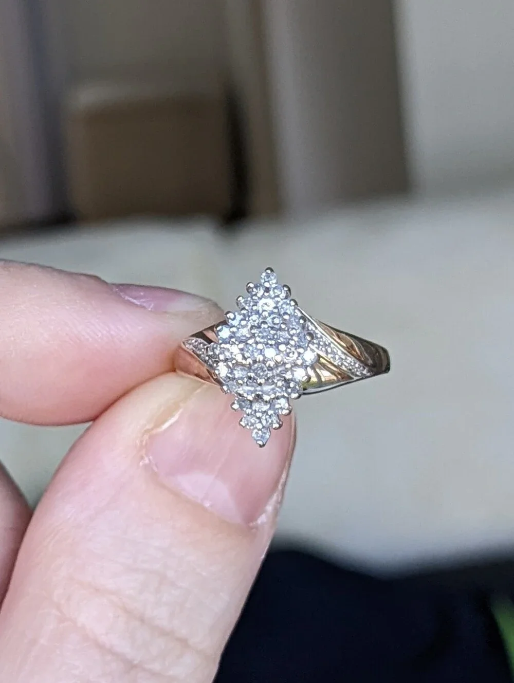 Antique 10K Gold Diamond Cluster Ring - Picture 9 of 16